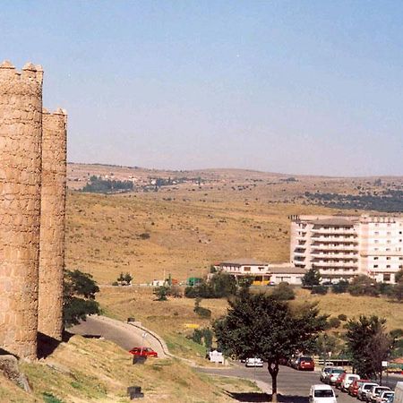 Hotel Sercotel Cuatro Postes Ávila المظهر الخارجي الصورة
