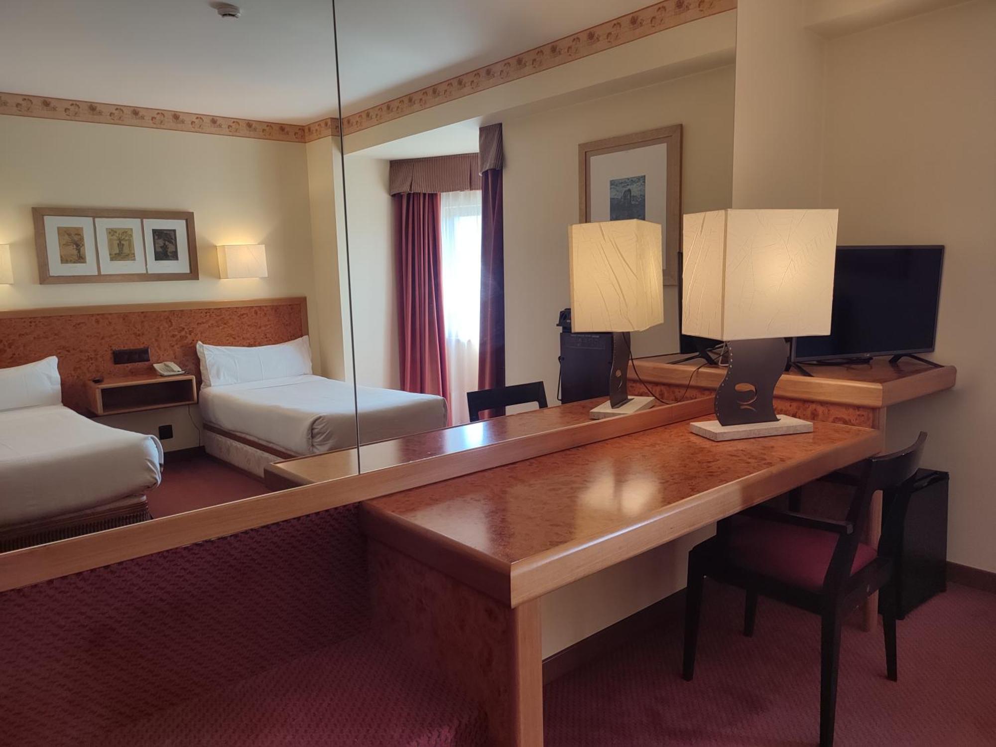 Hotel Sercotel Cuatro Postes Ávila المظهر الخارجي الصورة