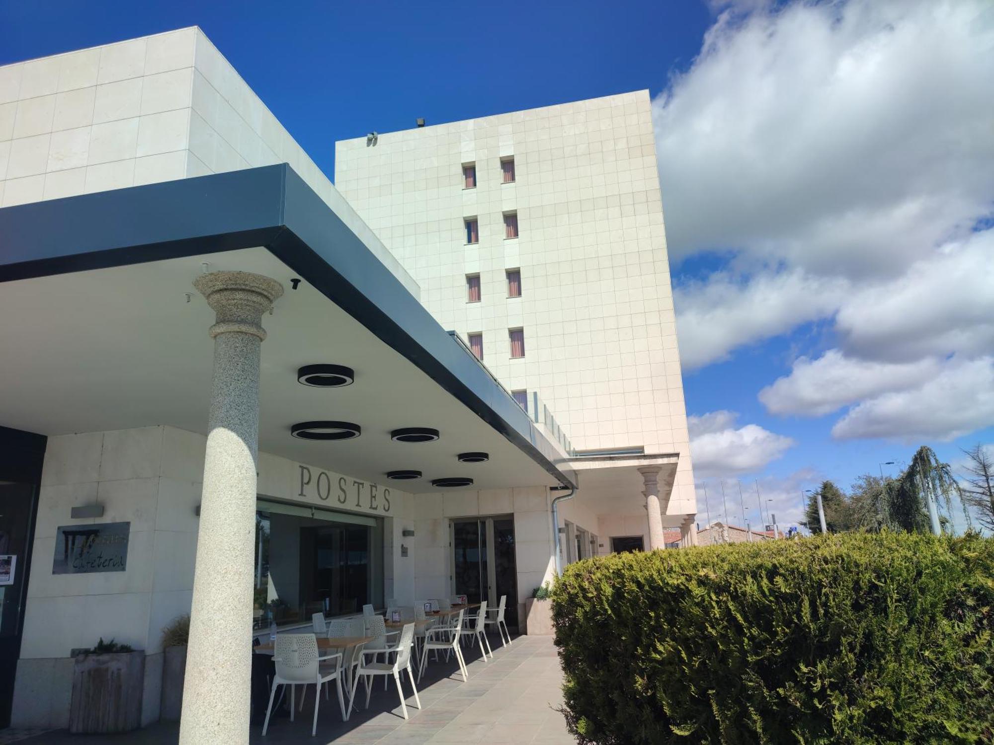 Hotel Sercotel Cuatro Postes Ávila المظهر الخارجي الصورة