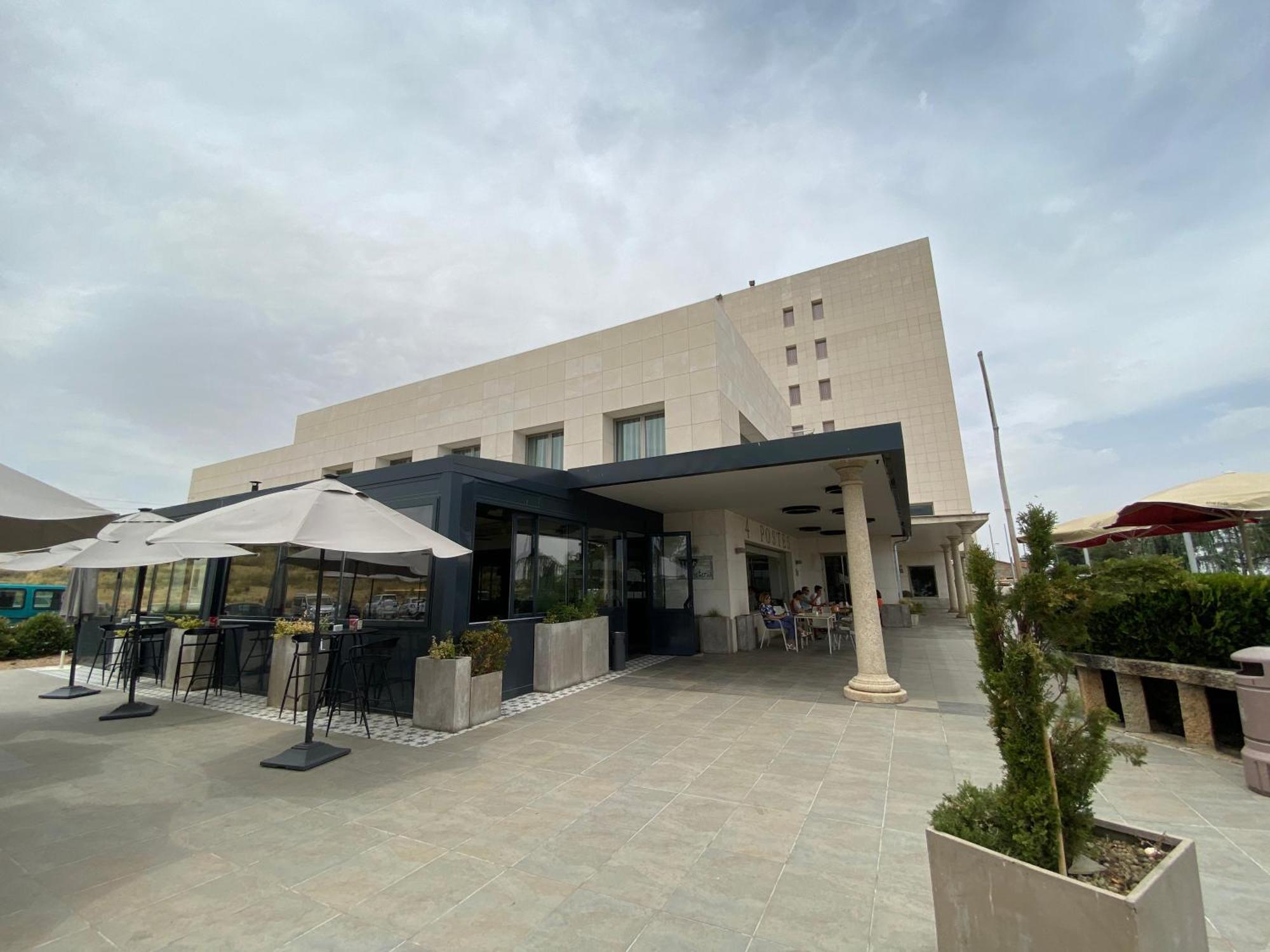Hotel Sercotel Cuatro Postes Ávila المظهر الخارجي الصورة