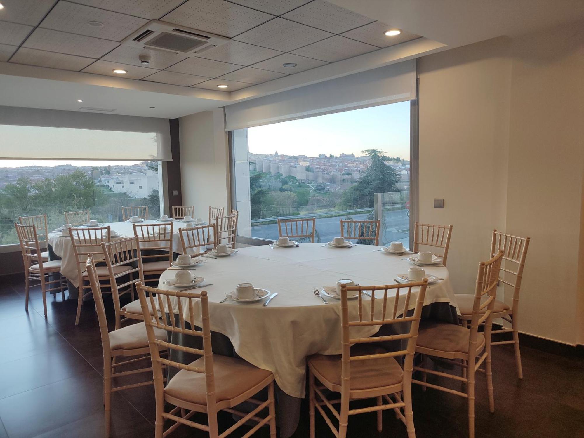 Hotel Sercotel Cuatro Postes Ávila المظهر الخارجي الصورة