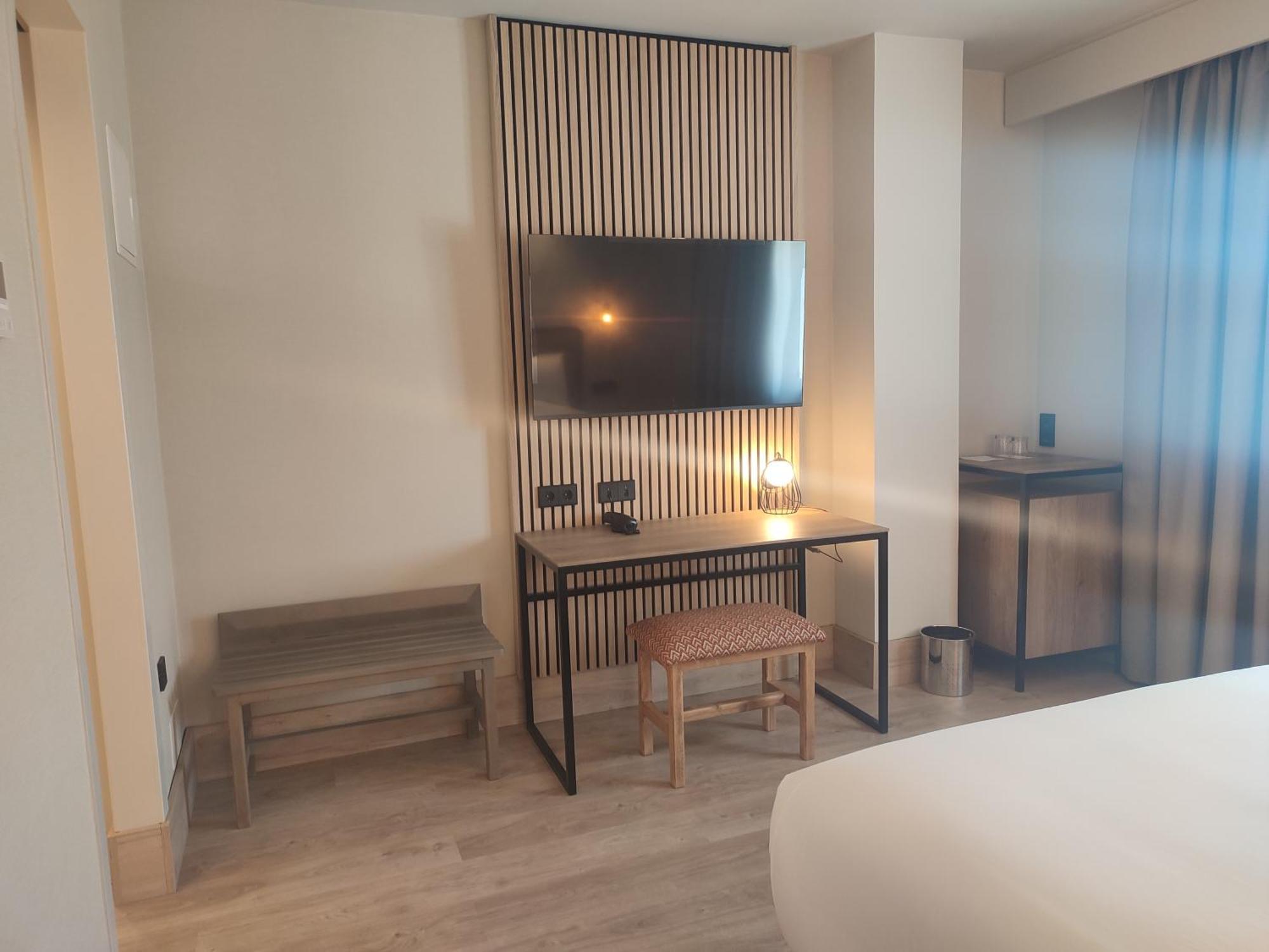 Hotel Sercotel Cuatro Postes Ávila المظهر الخارجي الصورة